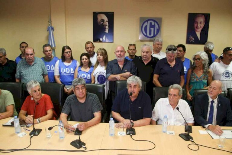 los-sindicatos-docentes-anunciaron-un-paro-nacional-el-proximo-lunes