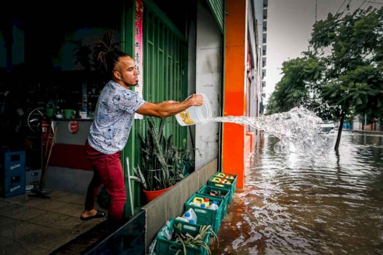 un-nuevo-temporal-en-el-amba-causo-inundaciones-y-destrozos