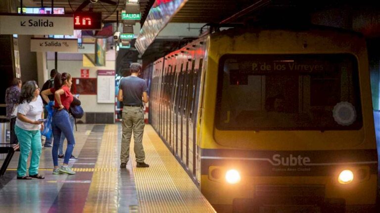 el-subte-tendra-tres-aumentos-en-un-mes-y-llegara-a-$757-en-junio