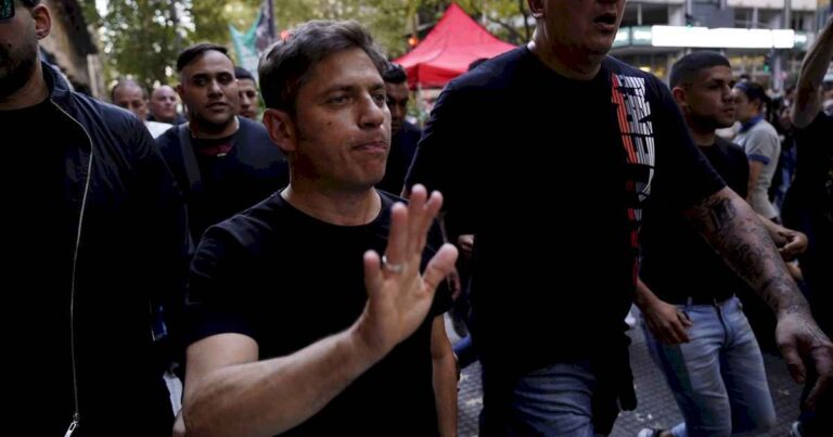 axel-kicillof-comparo-la-marcha-universitaria-con-un-plebiscito-y-acuso-a-milei-de-tener-«ceguera-selectiva»