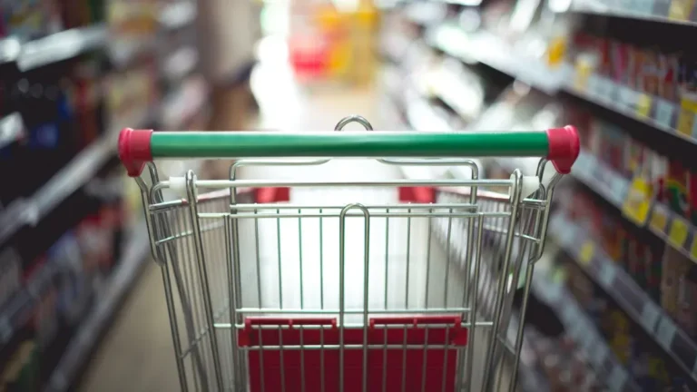 Suspenden por un año la inscripción de asociaciones de consumidores al registro nacional