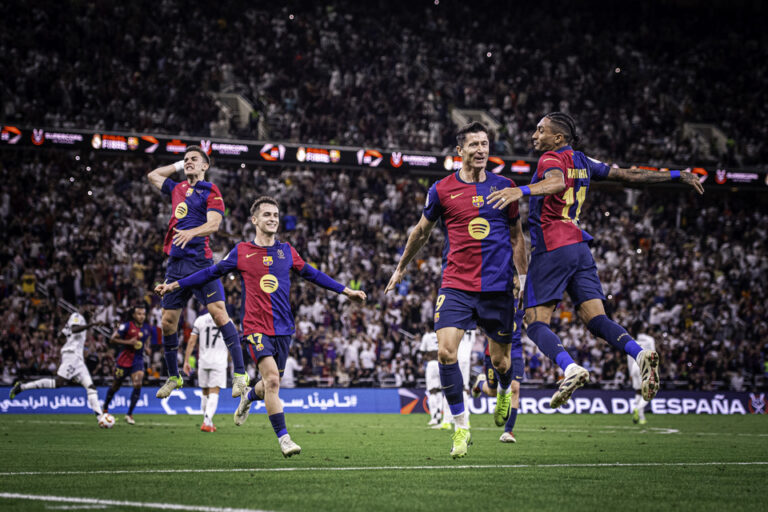 Barcelona aplastó al Real Madrid y ganó la Supercopa de España