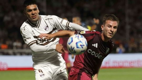 Tibio debut de River: en el final consiguió empatar ante Platense (1-1)
