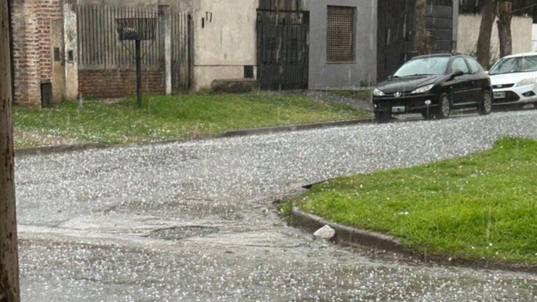 Alerta naranja por tormentas fuertes y granizo en todo Buenos Aires