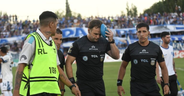 El presidente de Godoy Cruz confirmó: sin público ante Platense por pedido de la AFA