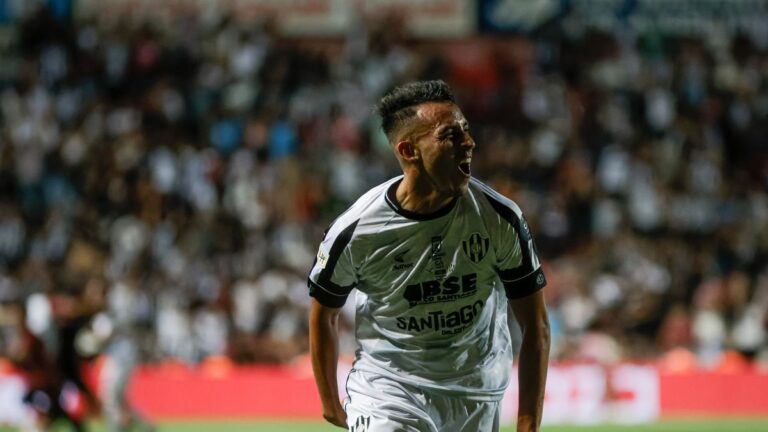 Fútbol libre por celular: cómo ver en vivo Central Córdoba vs. Deportivo Riestra