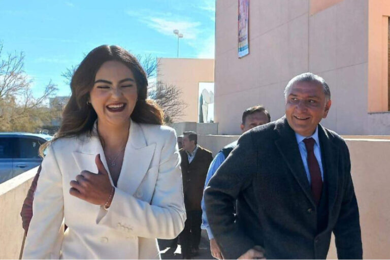 Senadora morenista Andrea Chávez usó unidades médicas para promoción personal