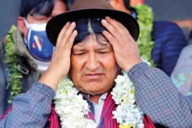 Evistas indicaron que el debate obligatorio perjudicaría al inhabilitado Evo Morales