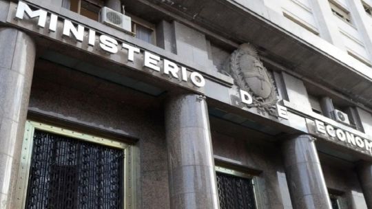 Recaudación tributaria: las causas detrás de la fuerte caída en mayo