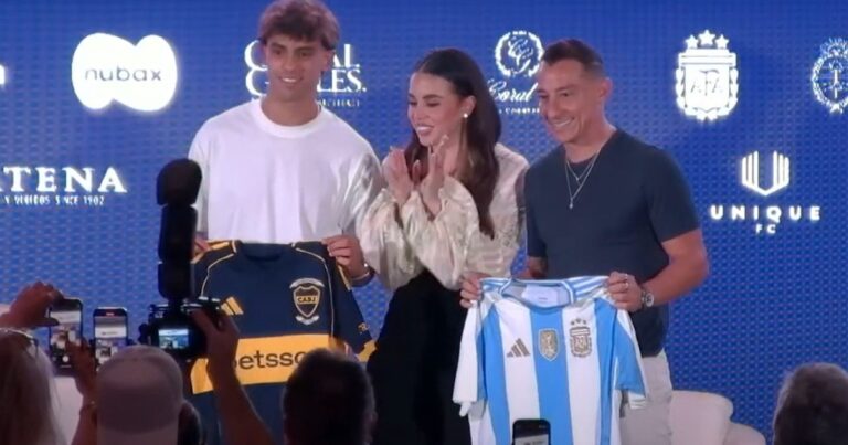La reacción de Joao Félix cuando le regalaron la camiseta de Boca: «Enzo me va a matar»