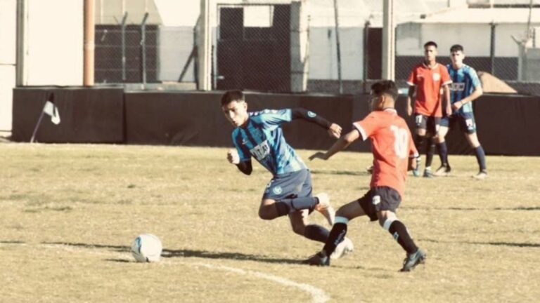 El padre del jugador que murió por una operación de rodilla denunció mala praxis