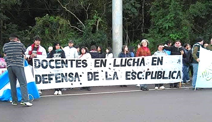 Docentes. Paros y protestas en 10 provincias, la disputa por la educación