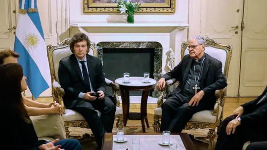 El conflicto con la Iglesia católica no afloja y sigue el equilibrio inestable