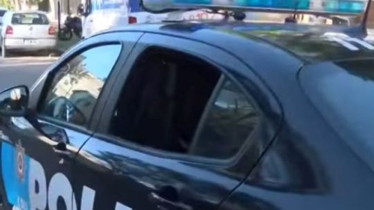 Escondía cocaína en las rastas de su pelo y lo descubrieron en un patrullaje de rutina