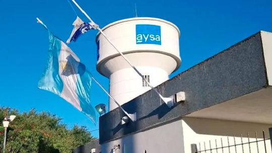 Suman a AySA al relato privatizador, pero sin precisiones, fecha de venta ni comprador