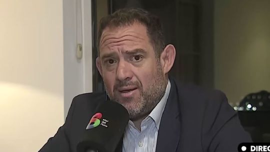 Acusan a un juez de robarse 144 monedas de oro y ahora enfrenta el juicio político
