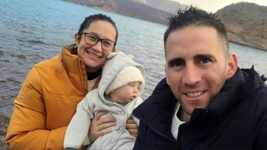 La esposa del gendarme detenido en Venezuela denunció complicidad de políticos que no repudian el hecho