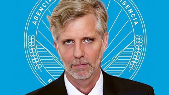 Changa insólita: la esposa del jefe de la SIDE prepara viandas para el organismo