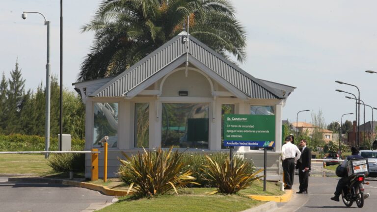 Procesaron al jefe de seguridad de Nordelta por haber ayudado a Johathan Kovalivker a eludir a la policía