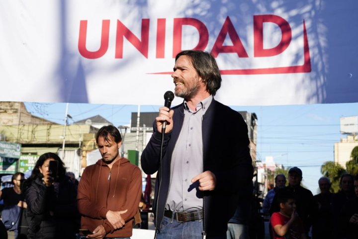 ChatPTS responde: 10 motivos para votar a Nicolás del Caño y el FIT-U en las elecciones de PBA